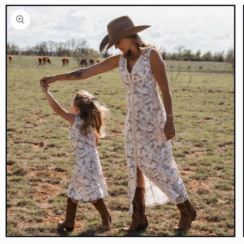 (NWT) BEAUTIFUL Cowkid Western Day Dream Dress - Cream & Brown | Baby 6-12 MTH - Picture 4 of 6